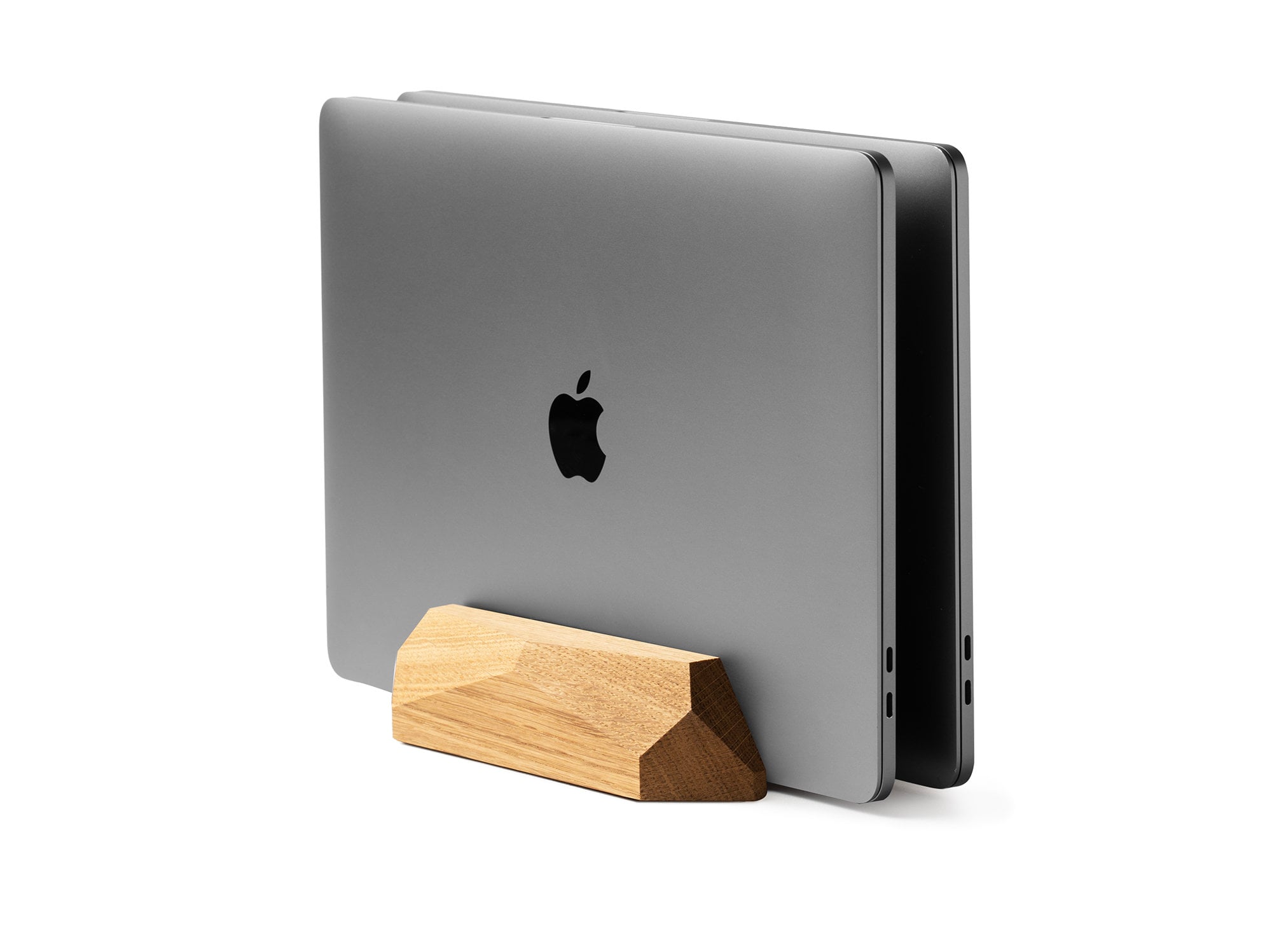 Dual Oak Laptop Stand: Vertical Macbook Dock, Desk Organizer - Image 6