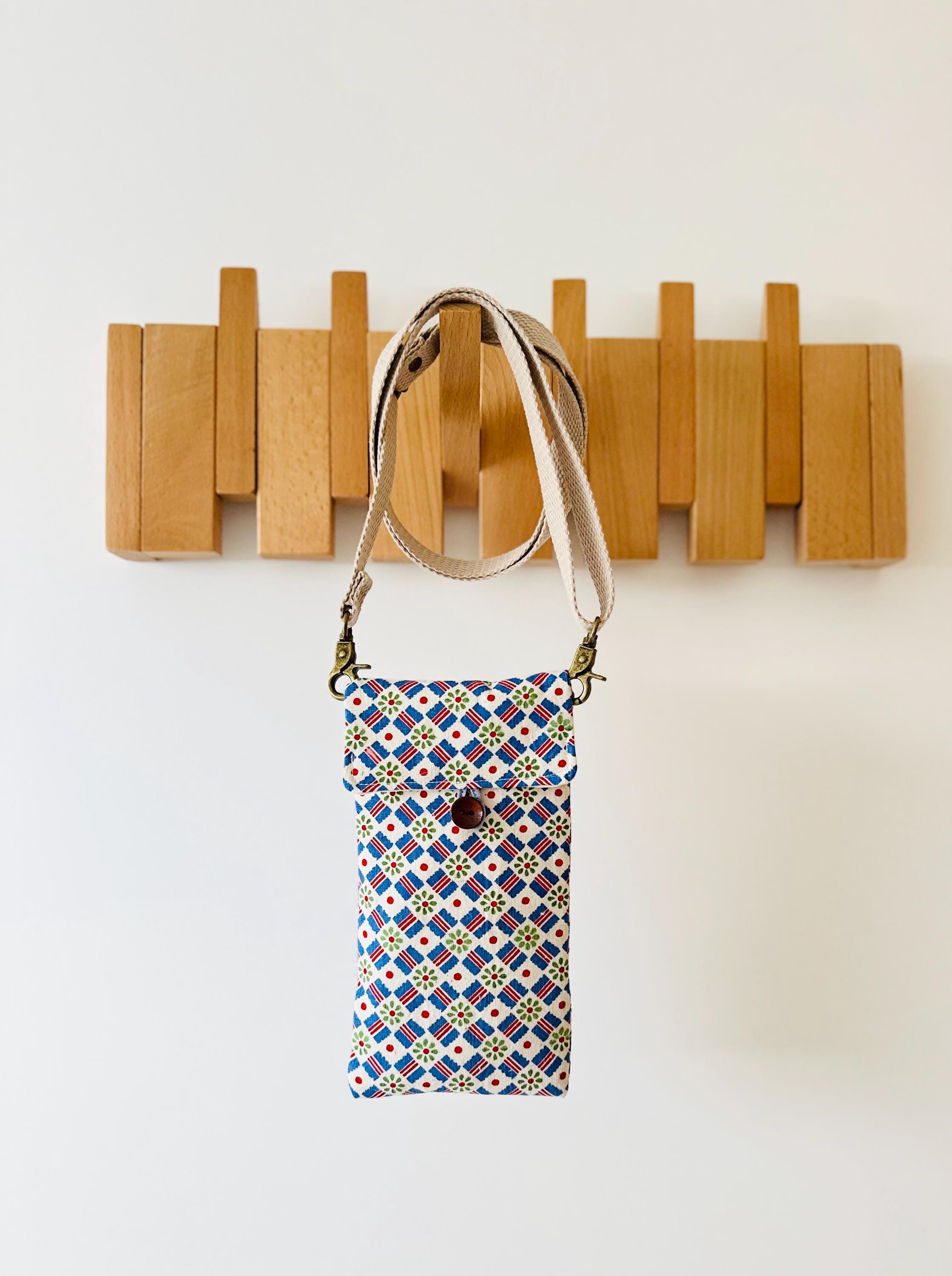 Vintage-Style Fabric Phone Crossbody Bag with Adjustable Strap - Image 12