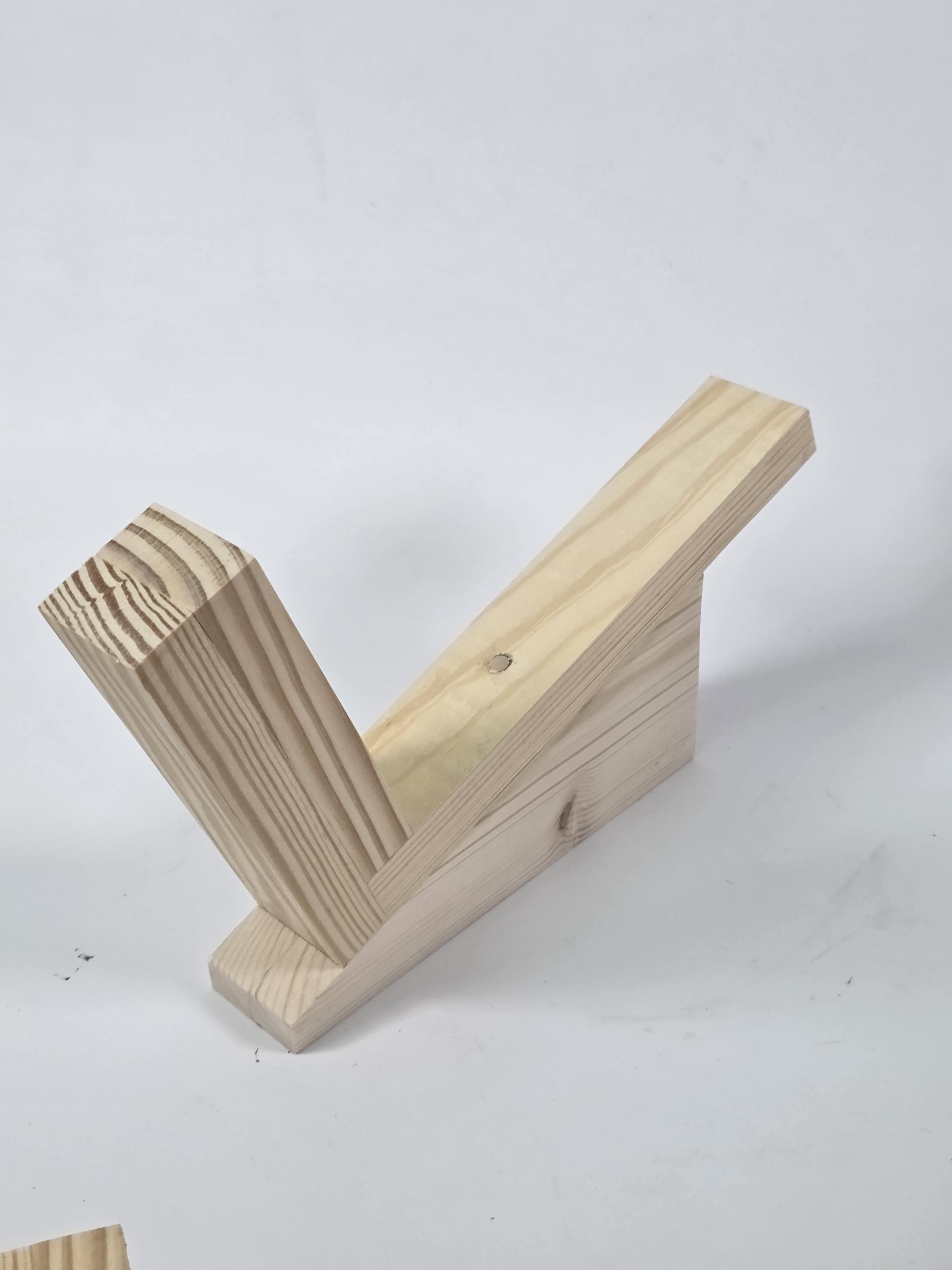 Angled Wooden Speaker/Amplifier Stand for medium Amp/Speaker Ver.3 - Image 10