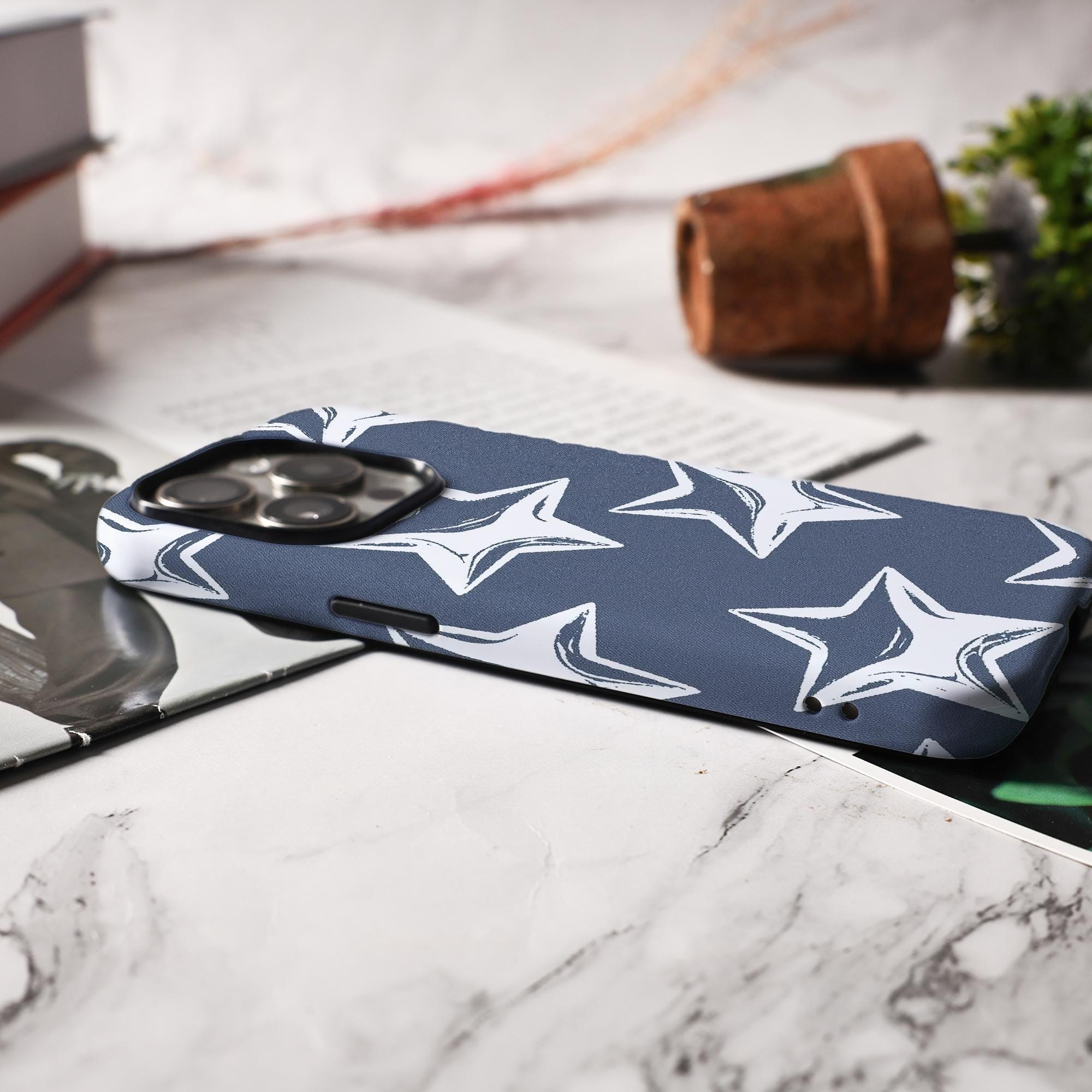 Customizable Star Design Phone Case for iPhone Models - Image 5