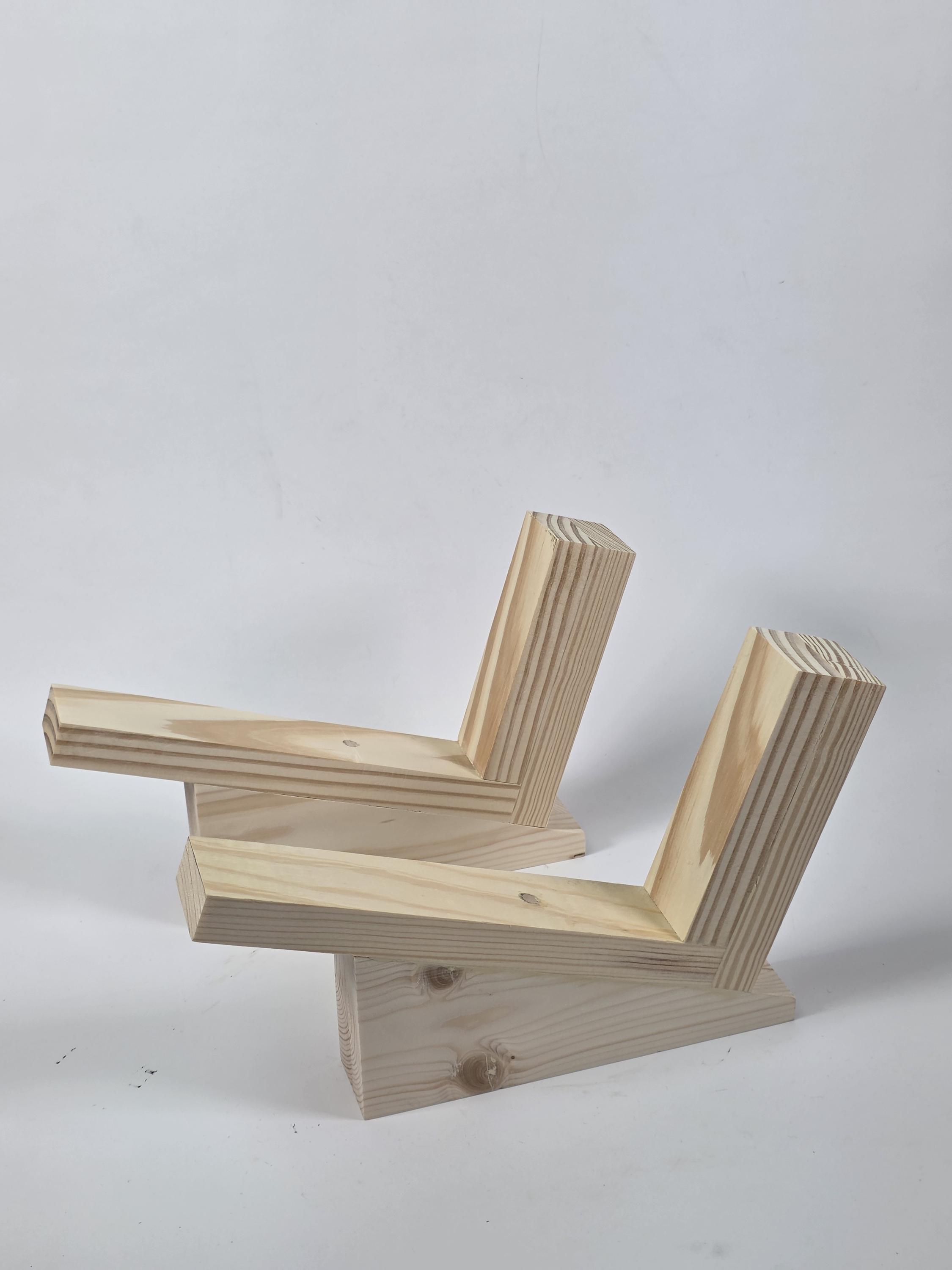 Angled Wooden Speaker/Amplifier Stand for medium Amp/Speaker Ver.3 - Image 8