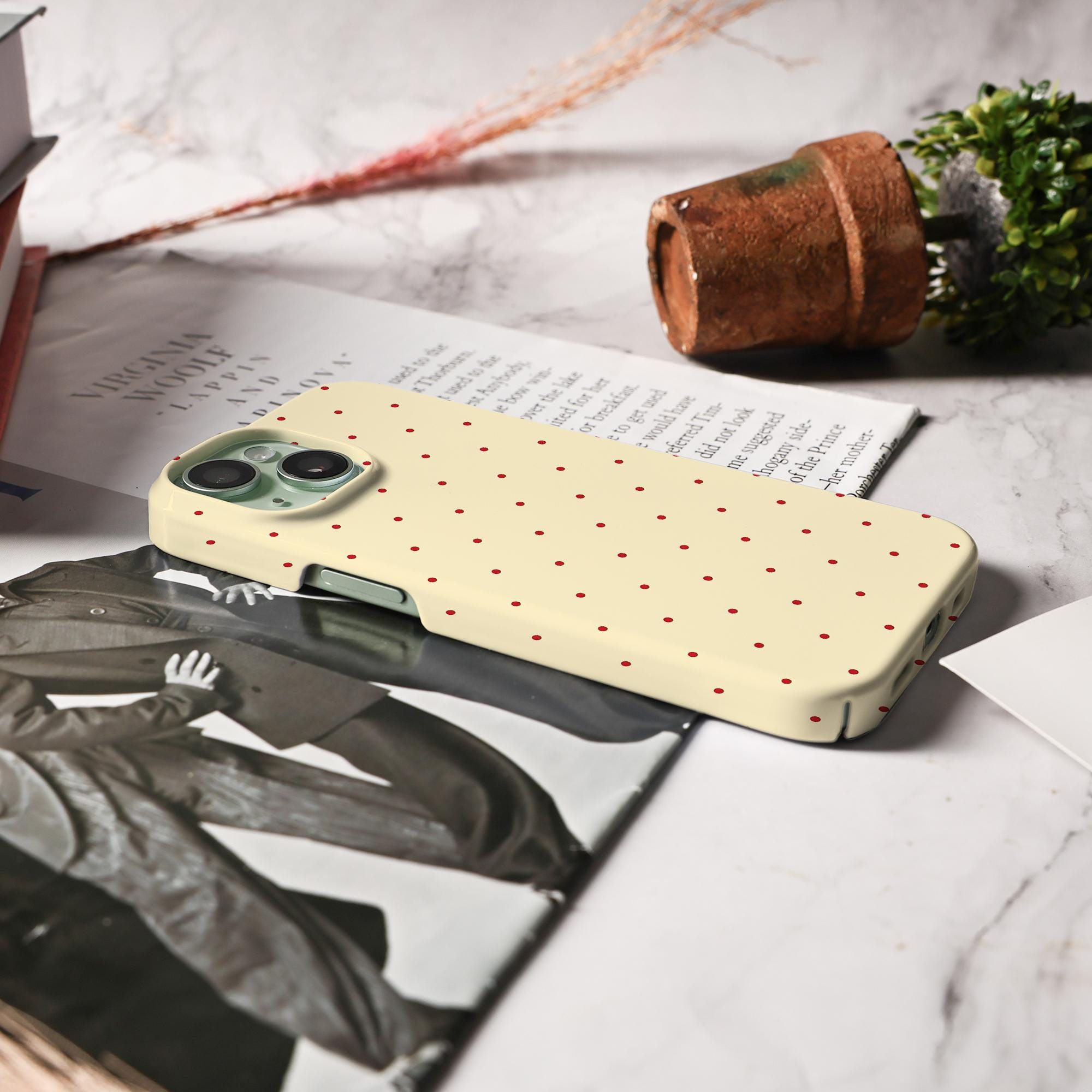 Customizable Polka Dot Phone Case for iPhone Models - Image 9