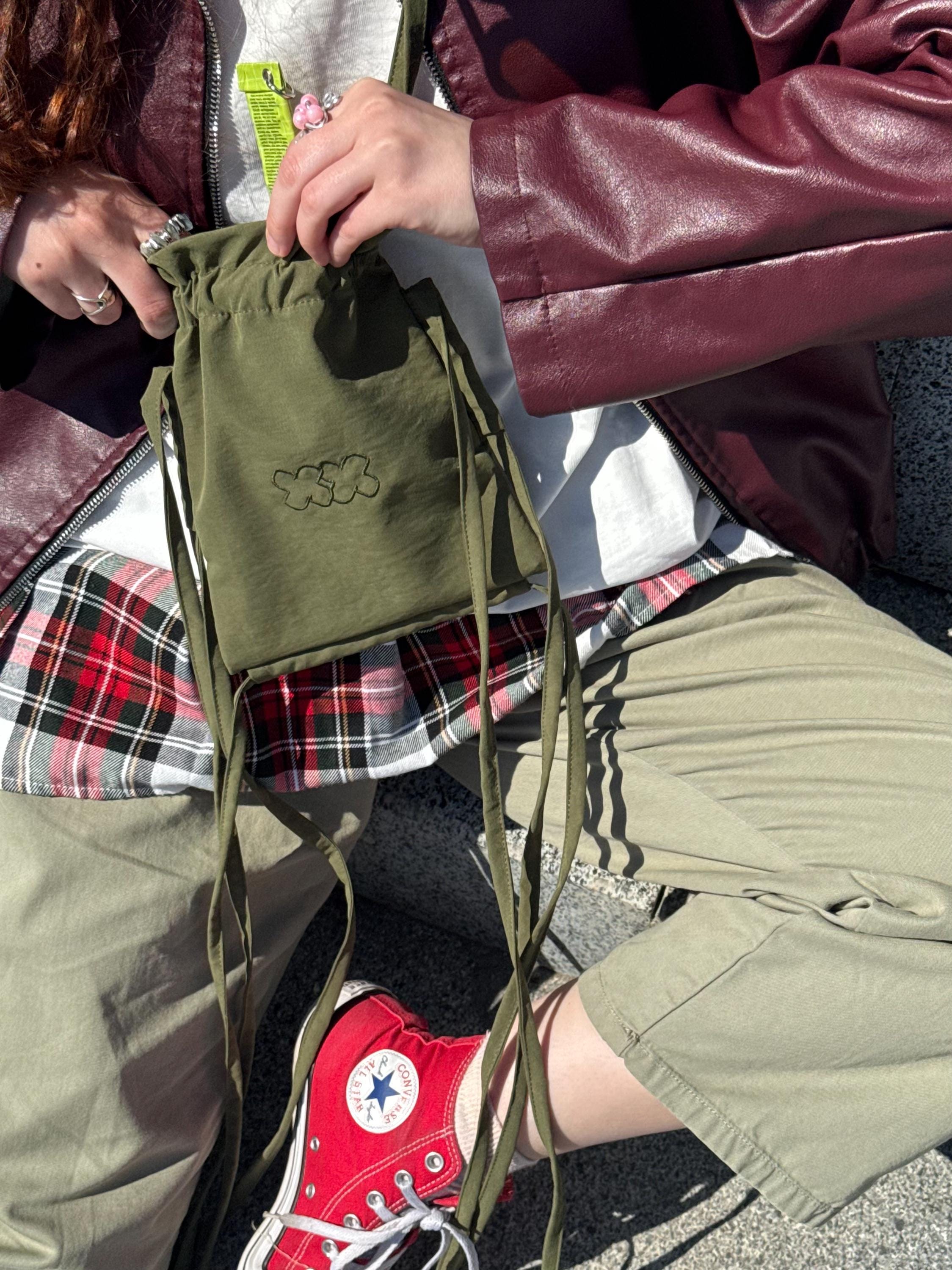 Drawstring Phone Bag with Long Ribbons - Image 5