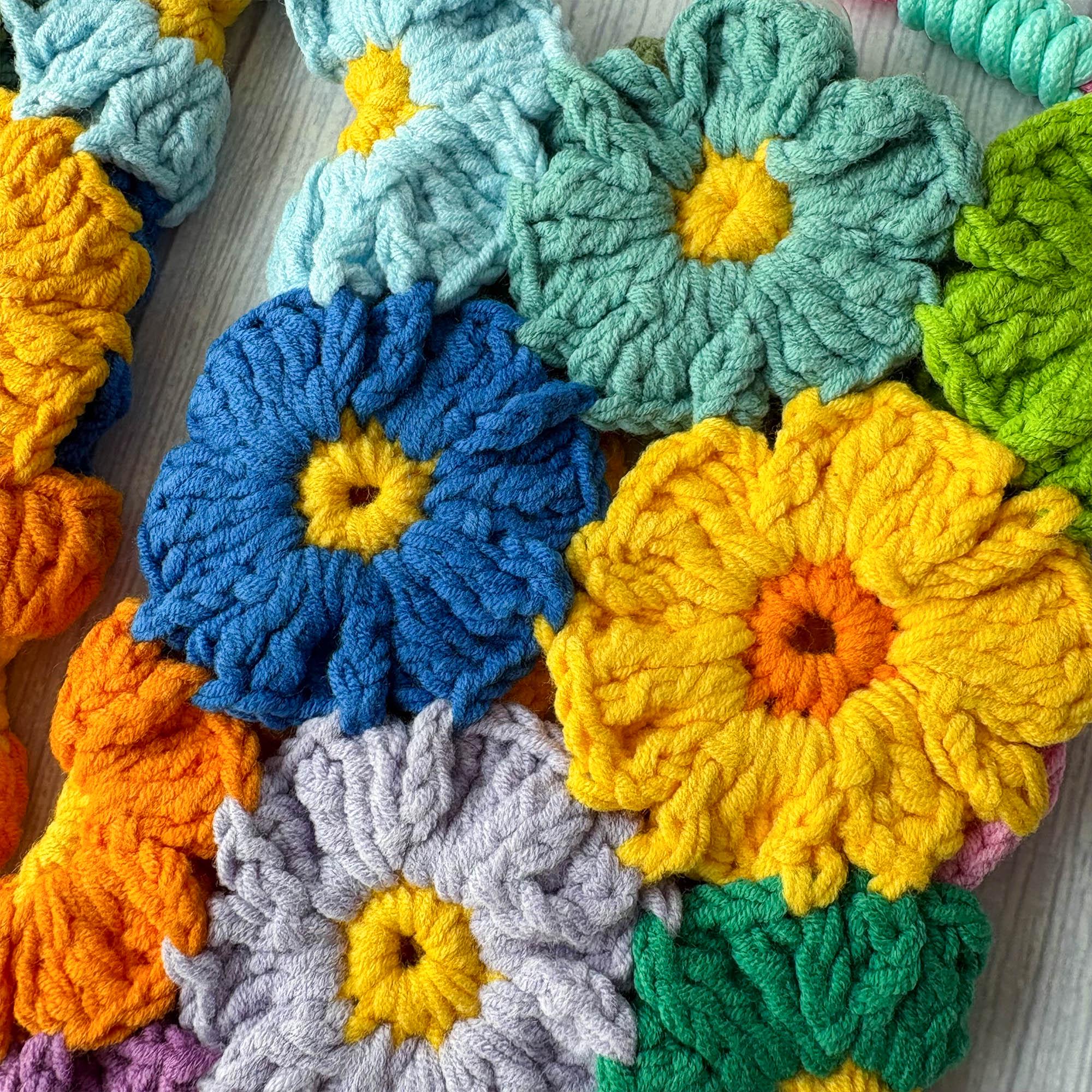 Floral Crochet Phone Case and Crossbody Phone Bag - Image 13